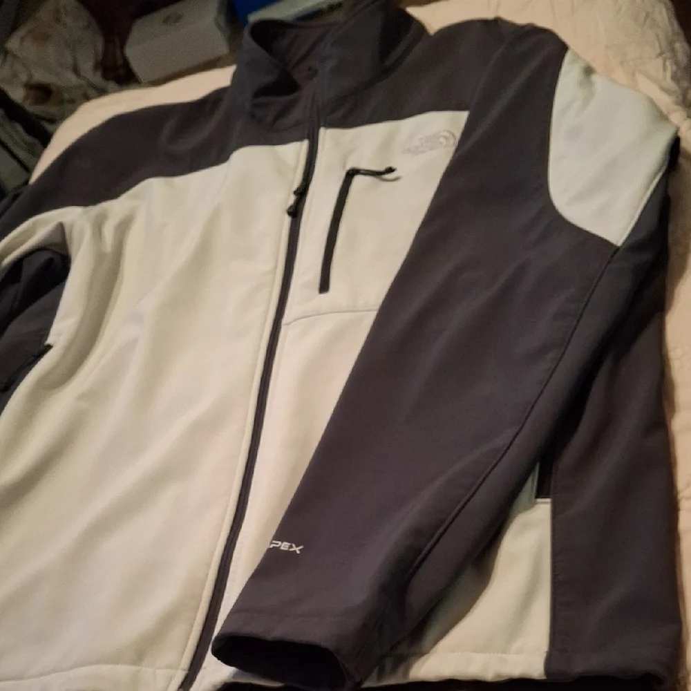 The North Face Men's Black and White Performance Jacket